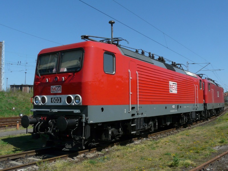 MEG 603 - 143 851-4.jpg
